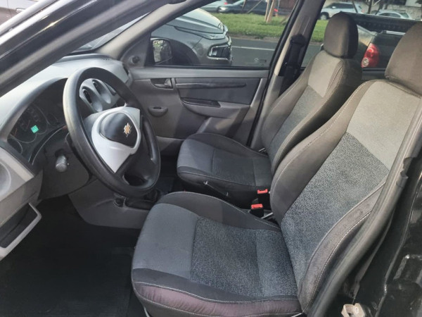 CHEVROLET Prisma 1.4 4P LT FLEX
