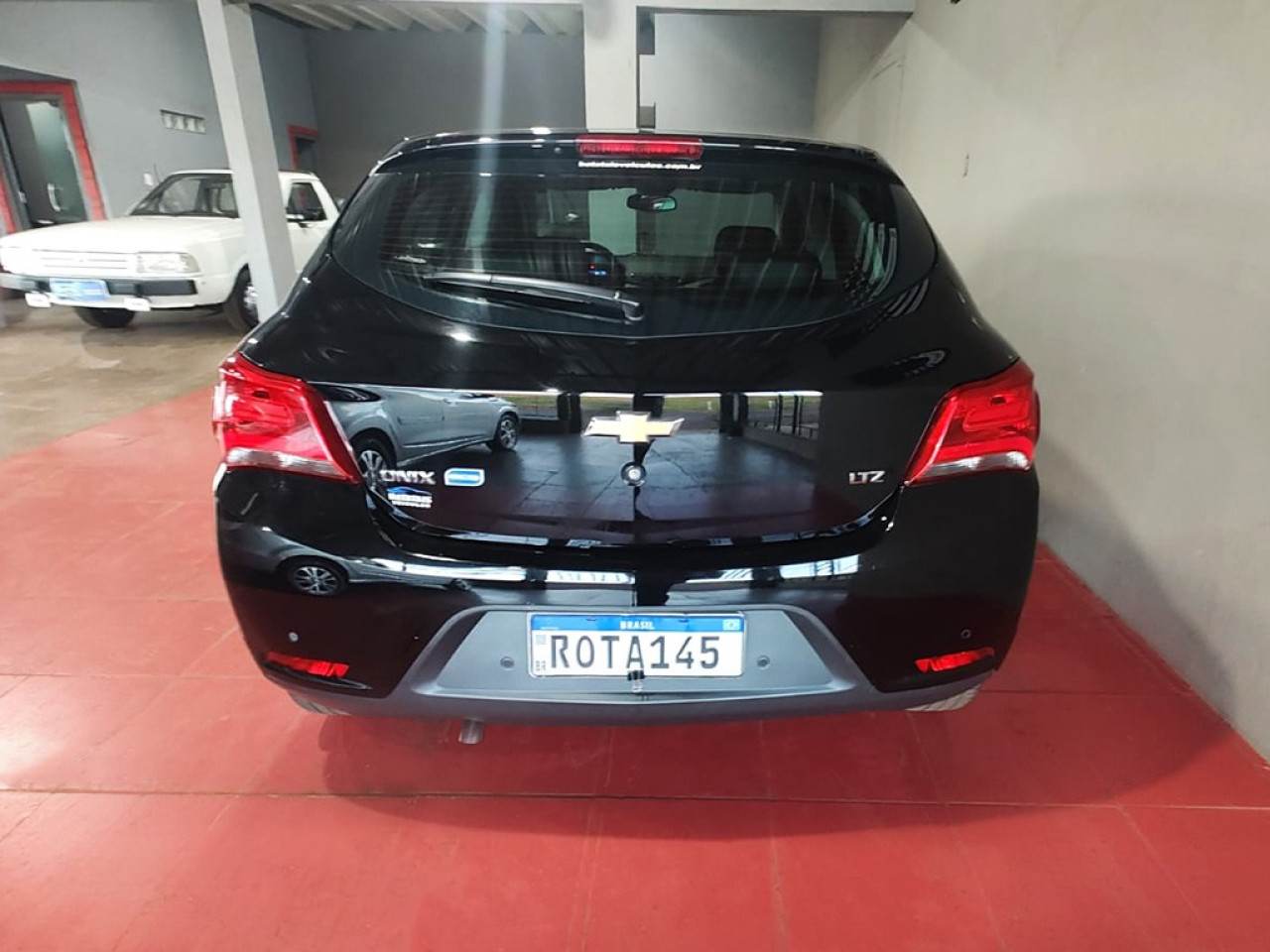 CHEVROLET Onix Hatch 1.4 4P FLEX LTZ