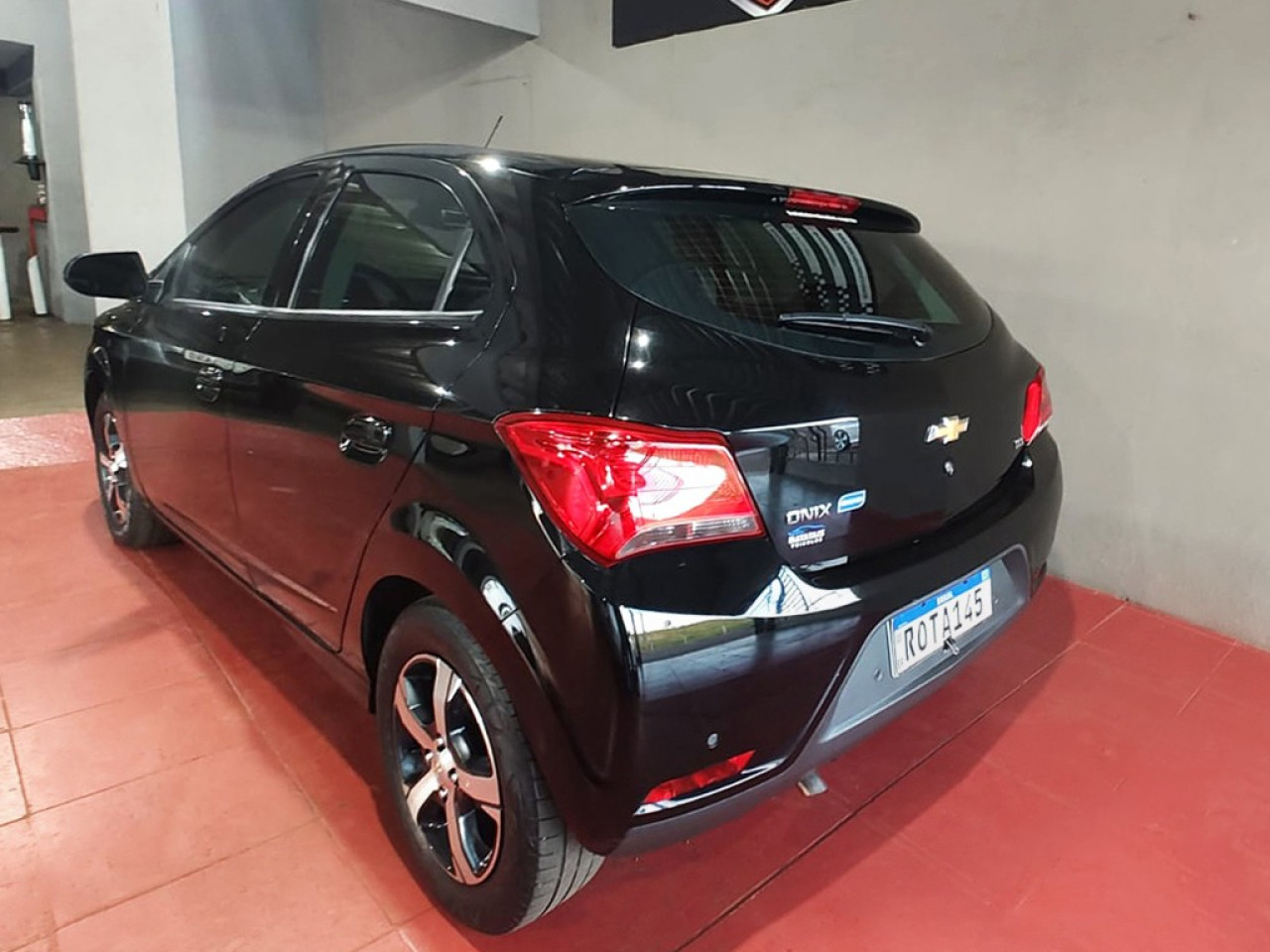 CHEVROLET Onix Hatch 1.4 4P FLEX LTZ