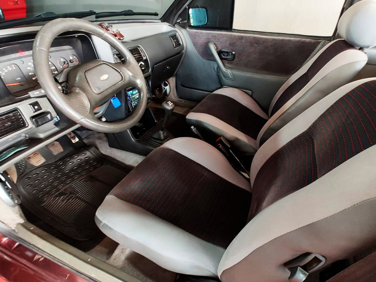 FORD Escort 1.6 XR3 CONVERSÍVEL