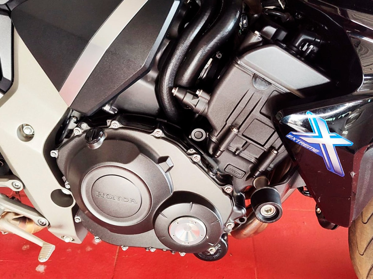 HONDA CB 1000 R Modelo sem Versão