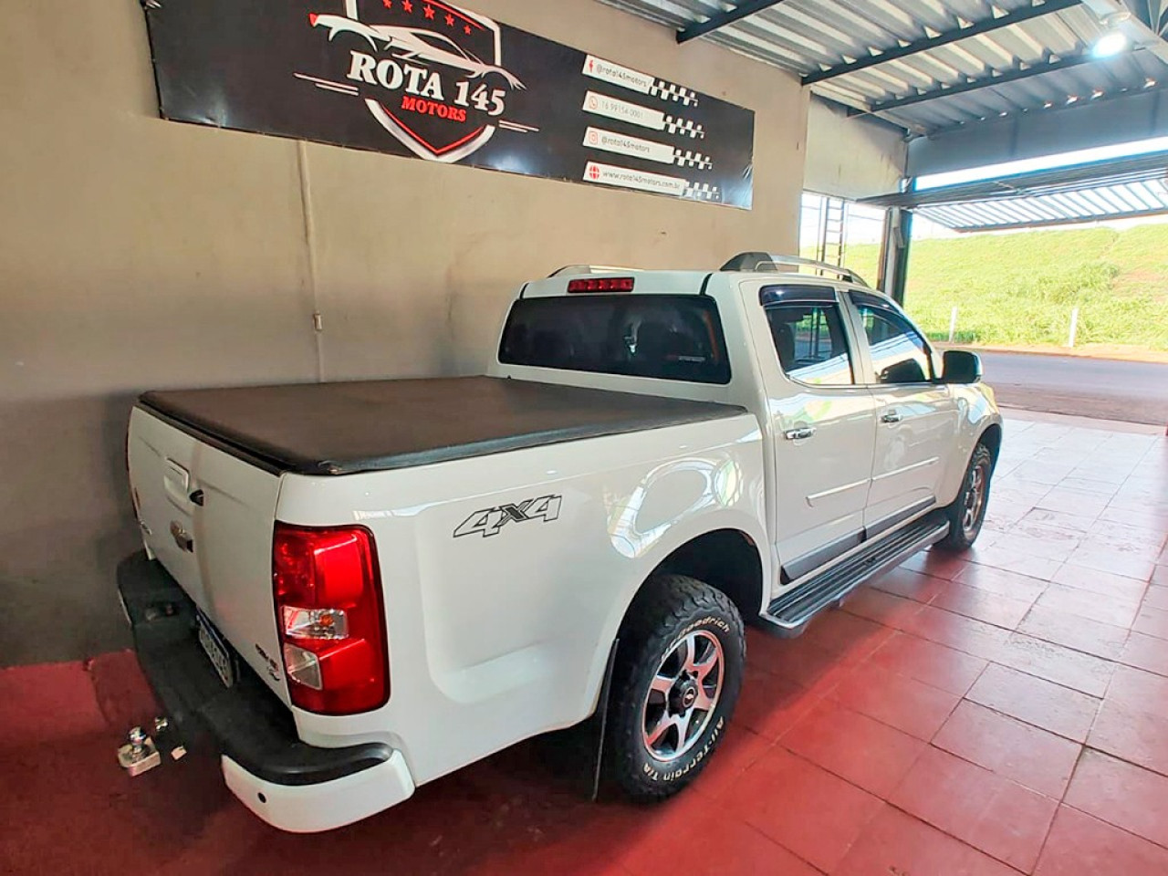 CHEVROLET S10 2.8 16V LT CABINE DUPLA 4X4 TURBO DIESEL AUTOMÁTICO