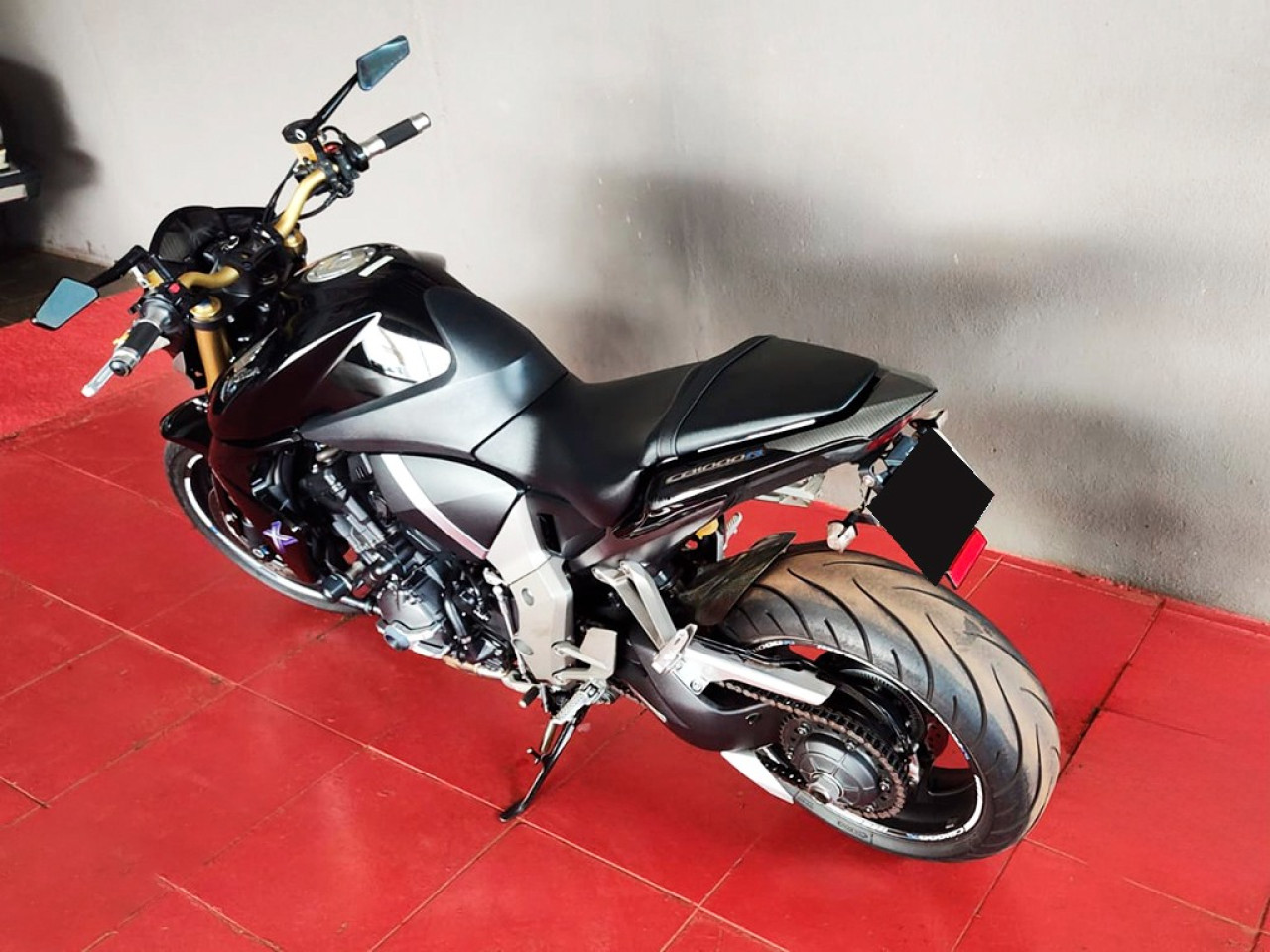 HONDA CB 1000 R Modelo sem Versão