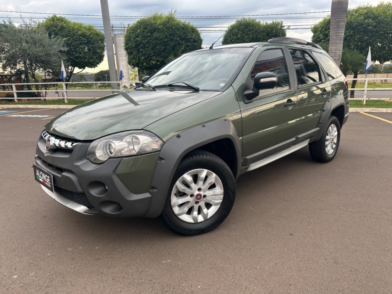 Palio Weekend 1.8 4P FLEX ADVENTURE LOCKER DUALOGIC AUTOMATIZADO
