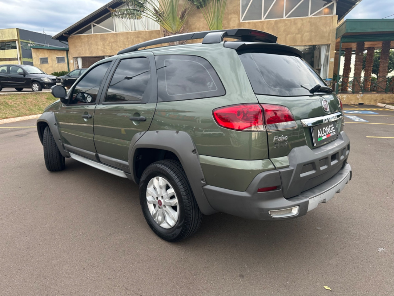Palio Weekend 1.8 4P FLEX ADVENTURE LOCKER DUALOGIC AUTOMATIZADO