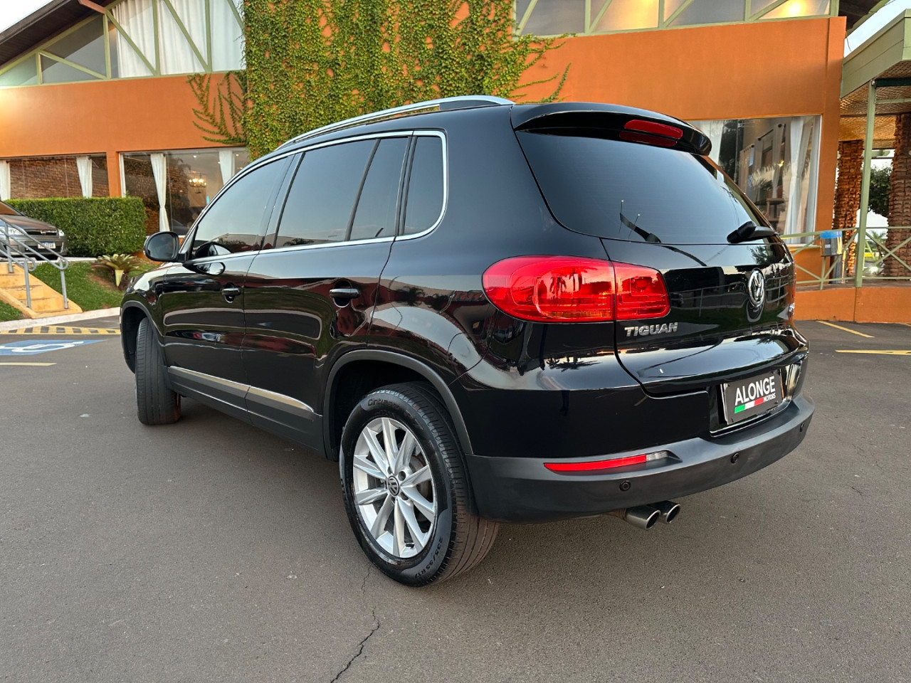 Tiguan 2.0 16V 4P FSI 4WD TURBO AUTOMÁTICO
