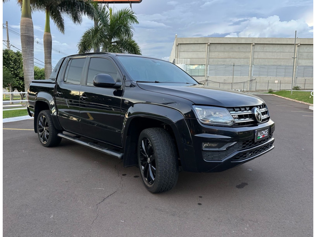 Amarok 3.0 V6 CABINE DUPLA HIGHLINE EXTREME 4X4 TURBO INTERCOOLER AUTOMÁTICO