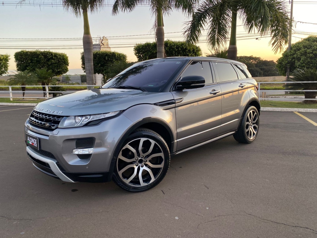 Range Rover Evoque 2.0 16V 4P 4WD DYNAMIC TECH AUTOMÁTICO