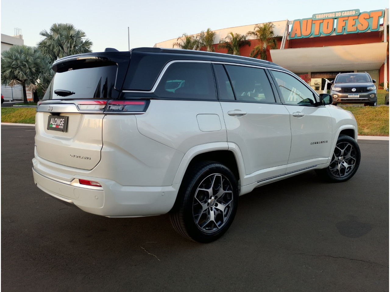 Commander 2.0 16V 4P TD380 OVERLAND TURBO DIESEL AUTOMÁTICO