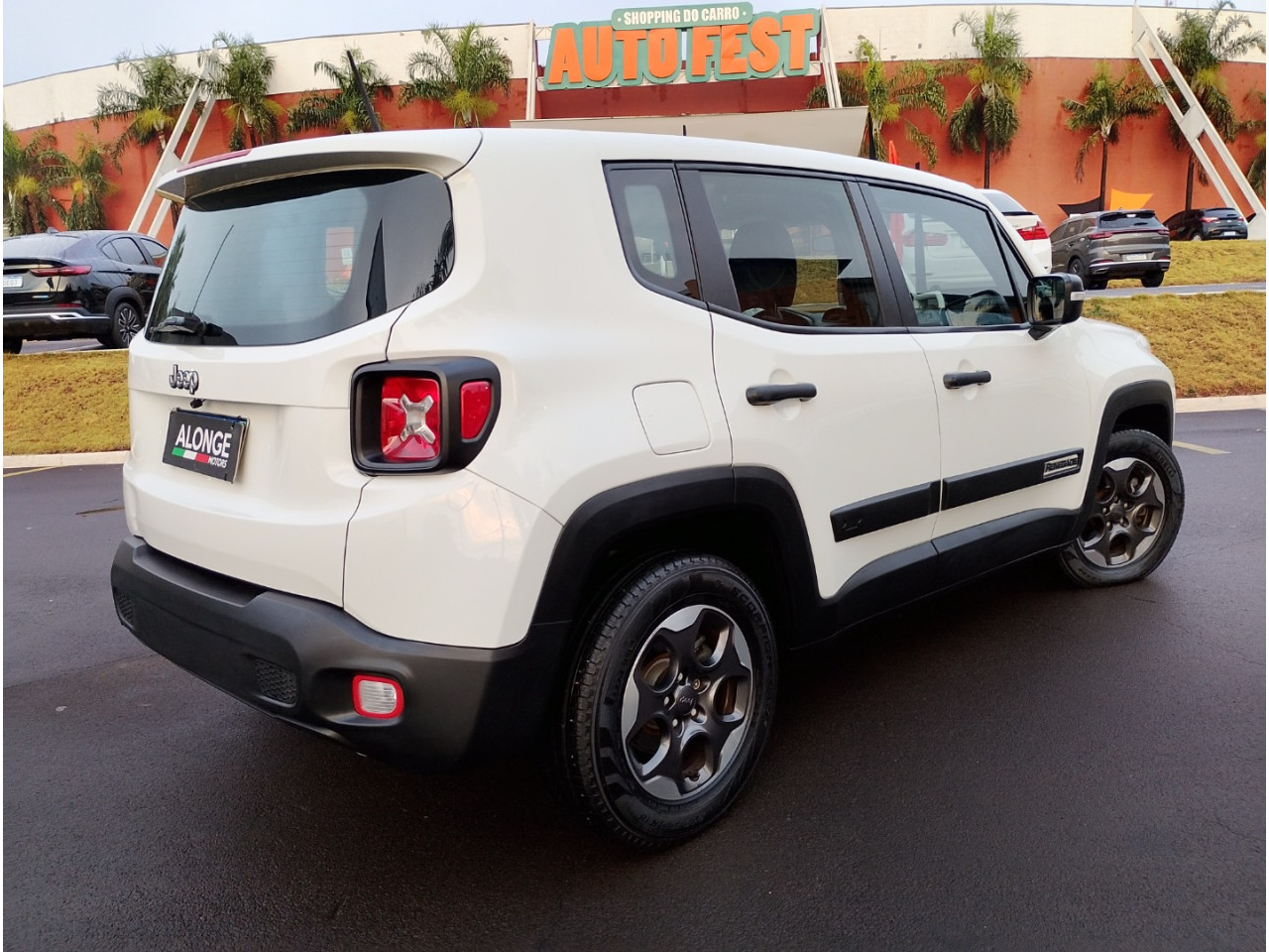 Renegade 1.8 16V 4P FLEX AUTOMÁTICO