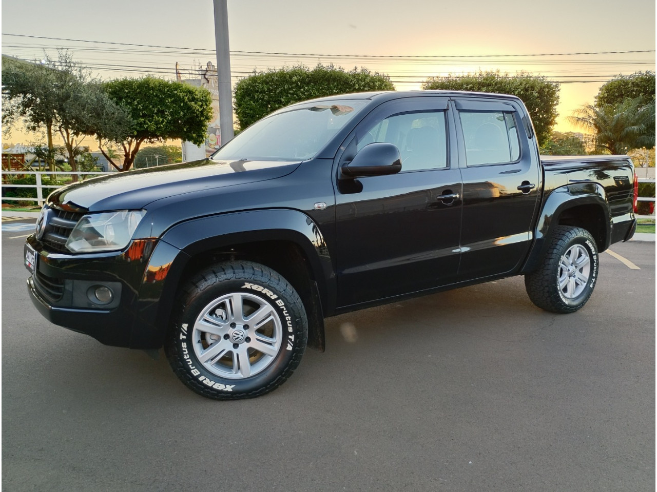 Amarok 2.0 16V 4X4 CABINE DUPLA TRENDLINE TURBO INTERCOOLER AUTOMÁTICO