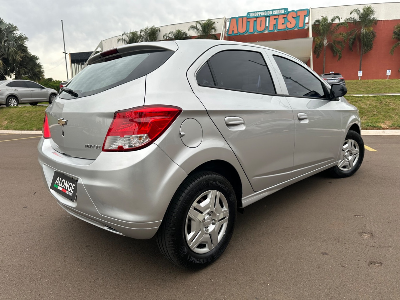 Onix Hatch 1.0 4P FLEX LT