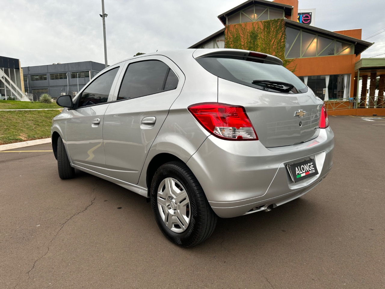 Onix Hatch 1.0 4P FLEX LT