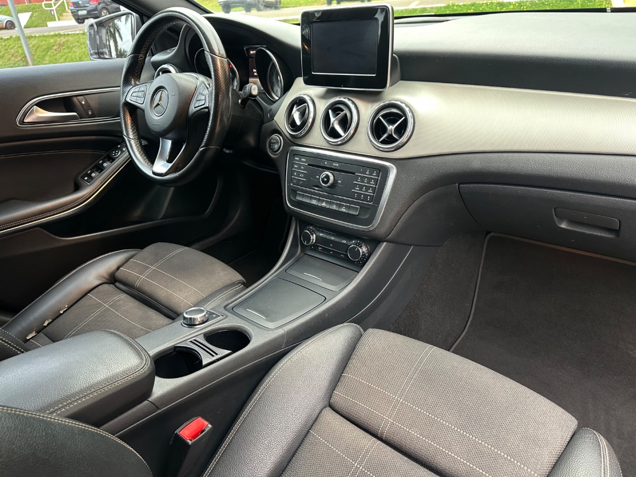 GLA 200 1.6 16V 4P FLEX CGI ADVANCE TURBO AUTOMÁTICO