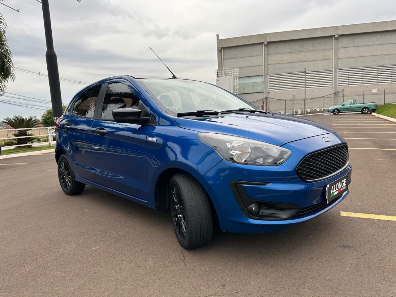 Ka Hatch 1.5 12V 4P TI-VCT FLEX 100 ANOS AUTOMÁTICO