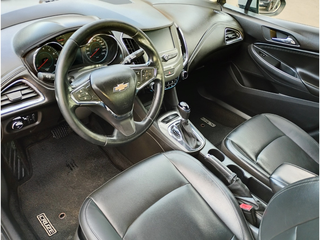 Cruze Sedan 1.4 16V 4P LT FLEX TURBO AUTOMÁTICO