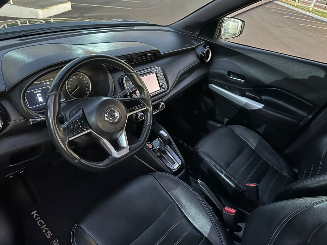 Kicks 1.6 16V 4P FLEXSTART RIO 2016 X-TRONIC AUTOMÁTICO CVT