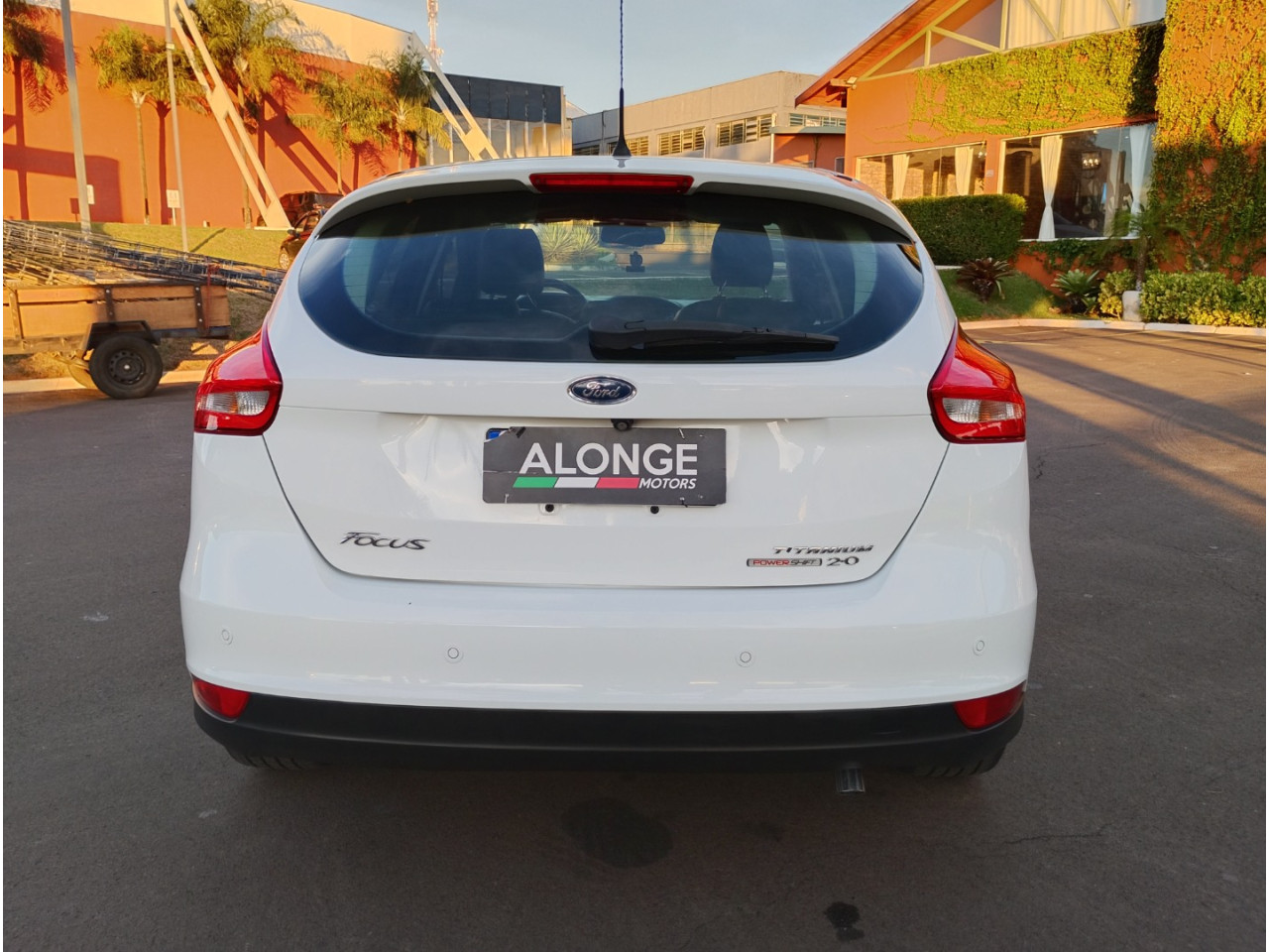 Focus Hatch 2.0 16V 4P FLEX TITANIUM AUTOMÁTICO