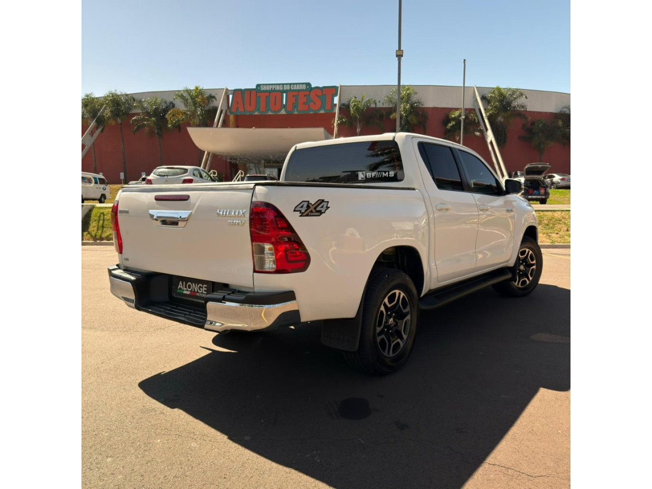 Hilux Caminhonete 2.8 16V SRV 4X4 DIESEL CABINE DUPLA AUTOMÁTICO