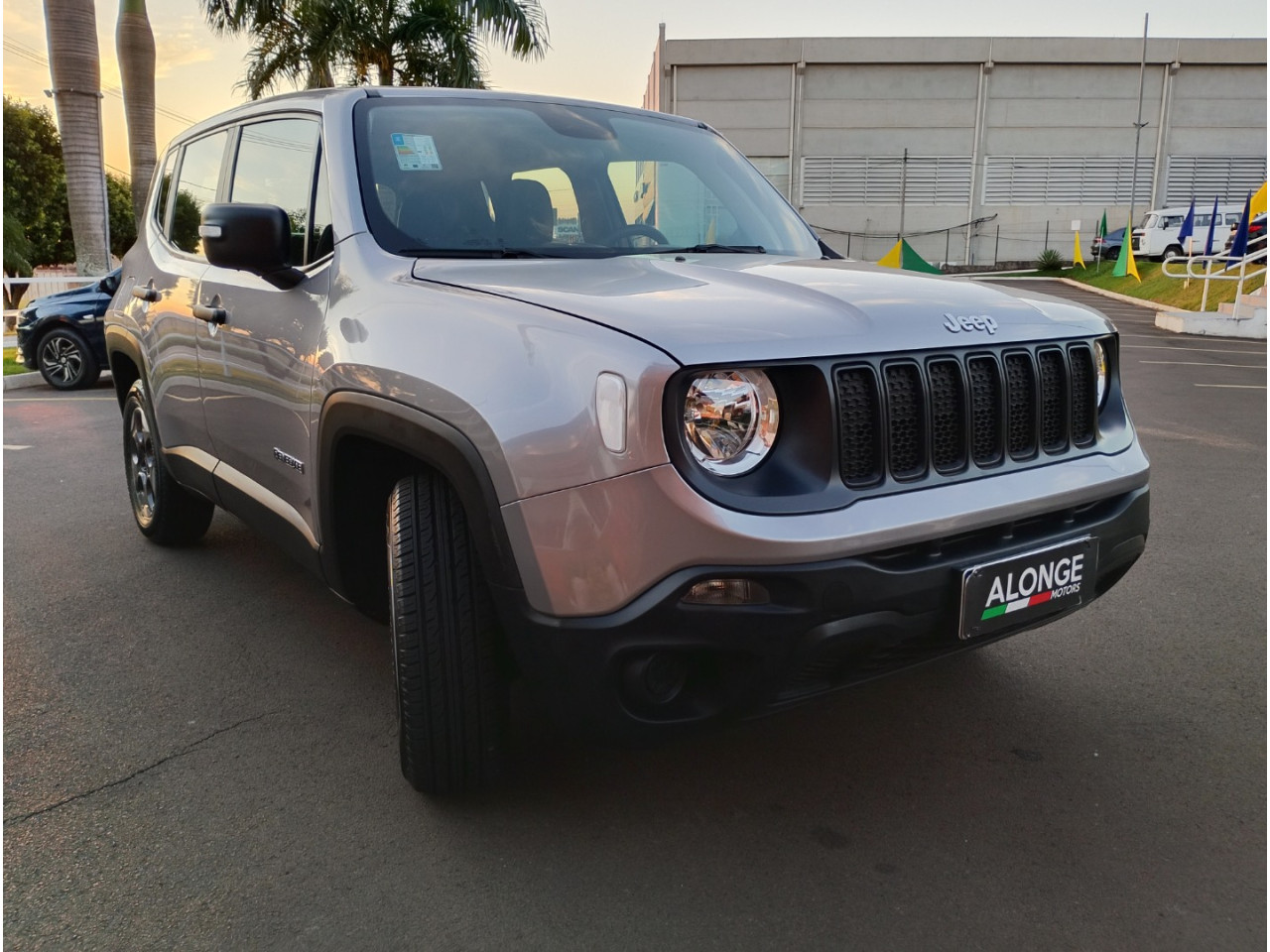 Renegade 1.8 16V 4P FLEX AUTOMÁTICO