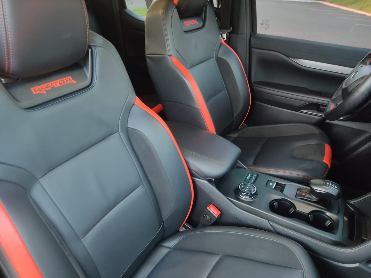 Ranger 3.0 V6 24V RAPTOR 4X4 TURBO CABINE DUPLA AUTOMÁTICO