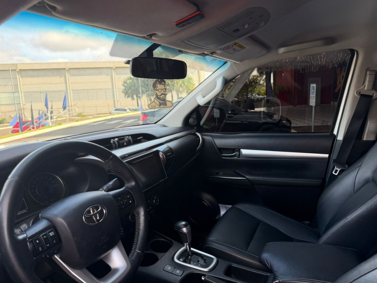 Hilux Caminhonete 2.8 16V SRV 4X4 DIESEL CABINE DUPLA AUTOMÁTICO