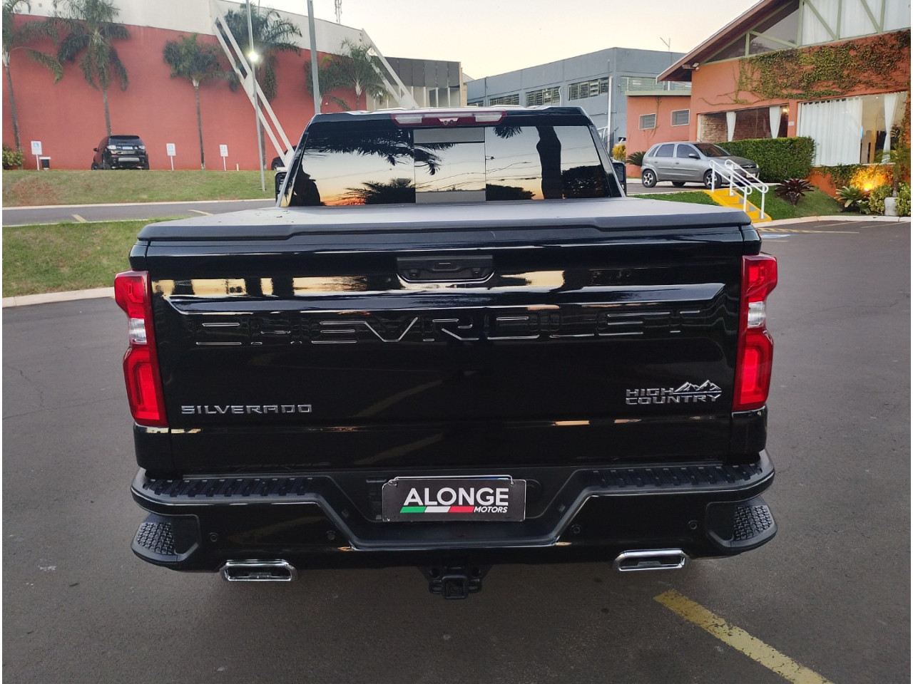 Silverado 5.3 V8 1500 HIGH COUNTRY CABINE DUPLA 4X4 AUTOMÁTICO