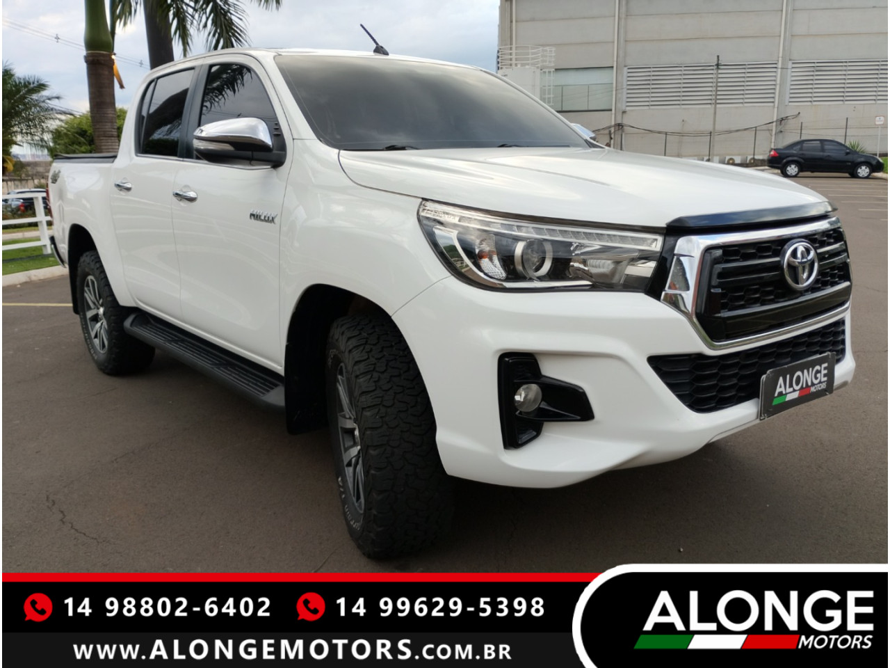 Hilux Caminhonete 2.8 16V SRX 4X4 DIESEL CABINE DUPLA AUTOMÁTICO
