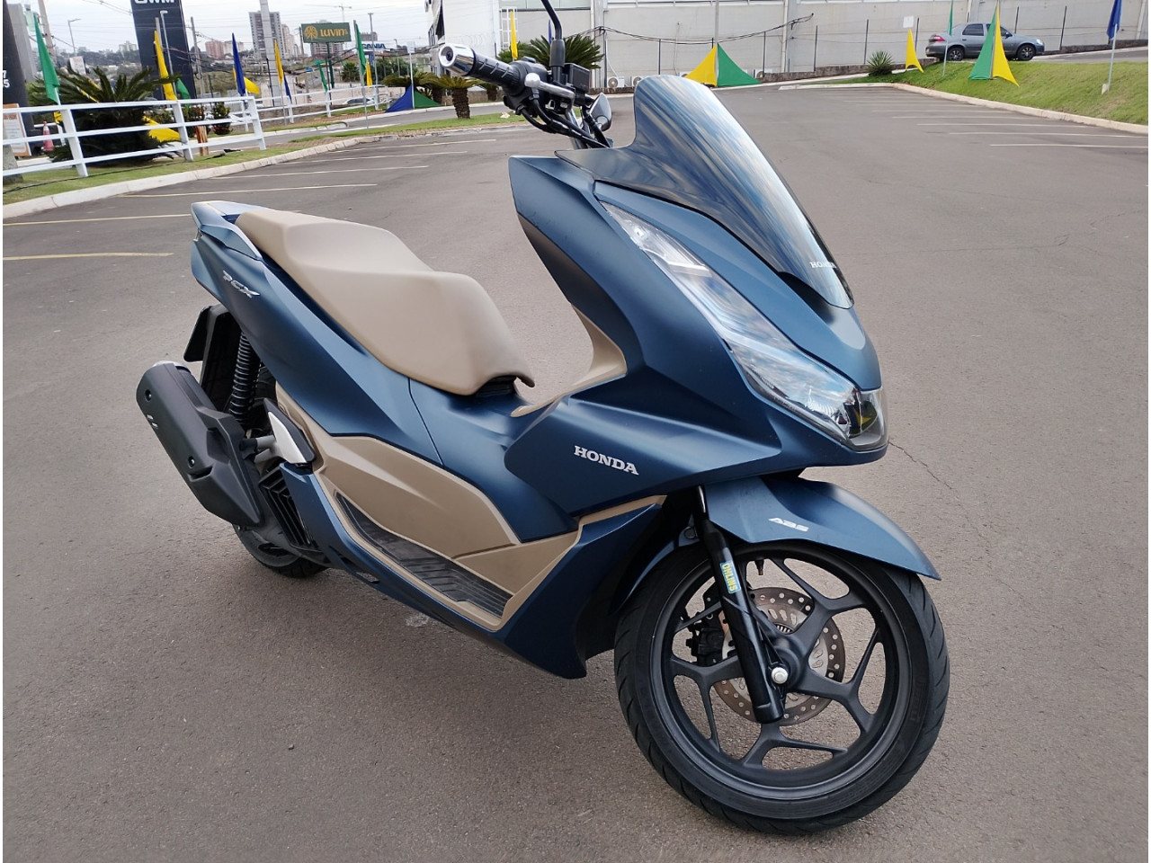 PCX 160 DLX ABS