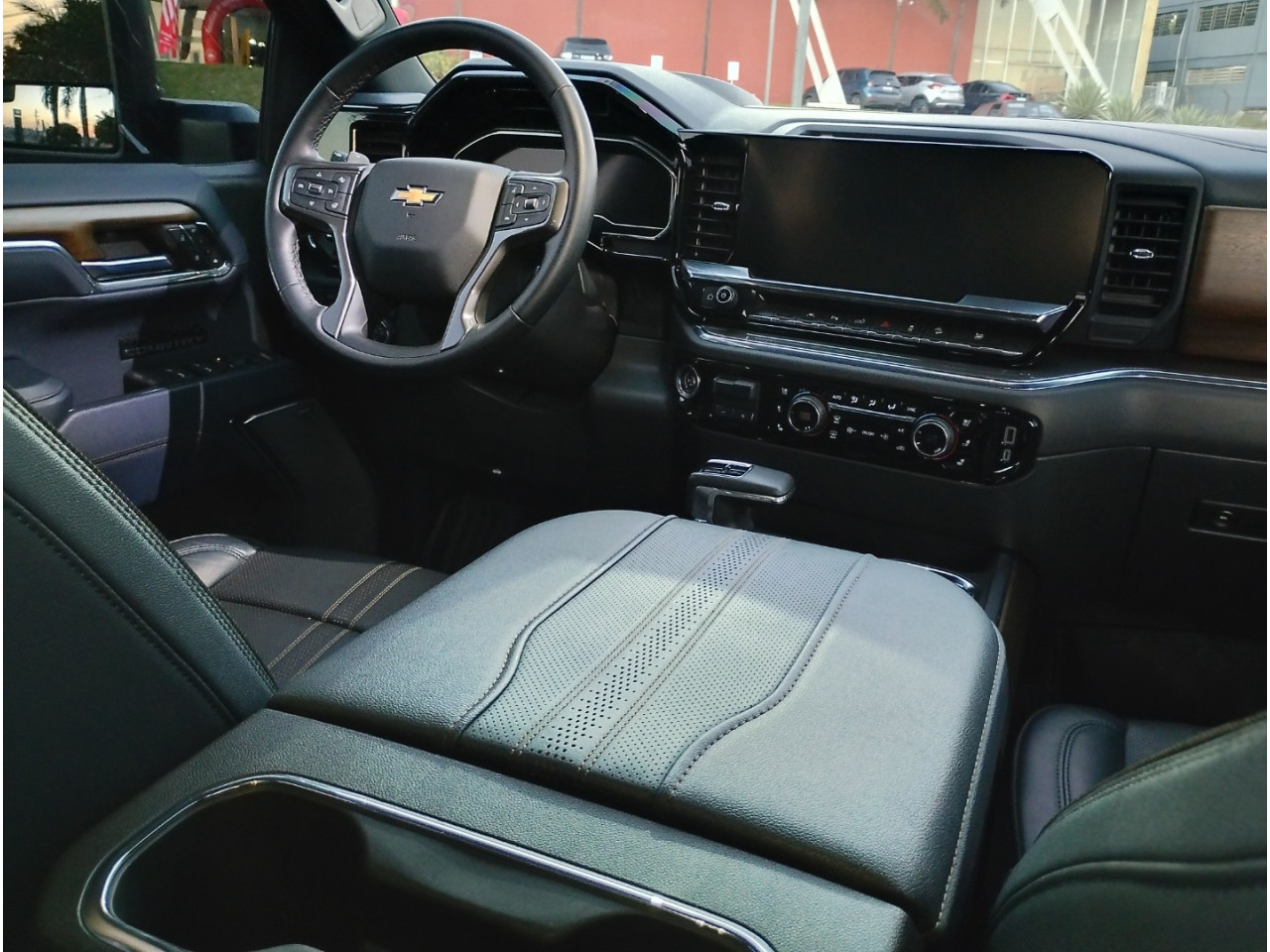 Silverado 5.3 V8 1500 HIGH COUNTRY CABINE DUPLA 4X4 AUTOMÁTICO