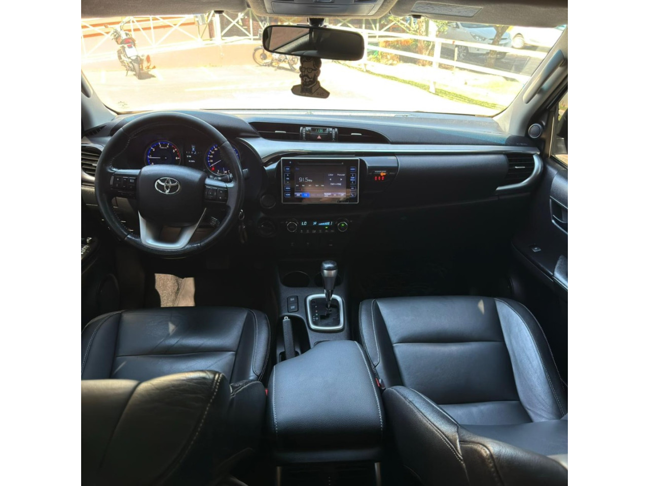 Hilux Caminhonete 2.8 16V SRV 4X4 DIESEL CABINE DUPLA AUTOMÁTICO
