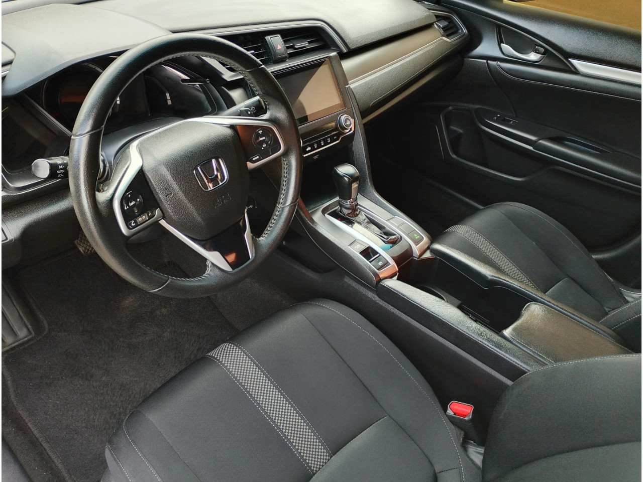 Civic 2.0 16V 4P SPORT FLEX  AUTOMÁTICO CVT