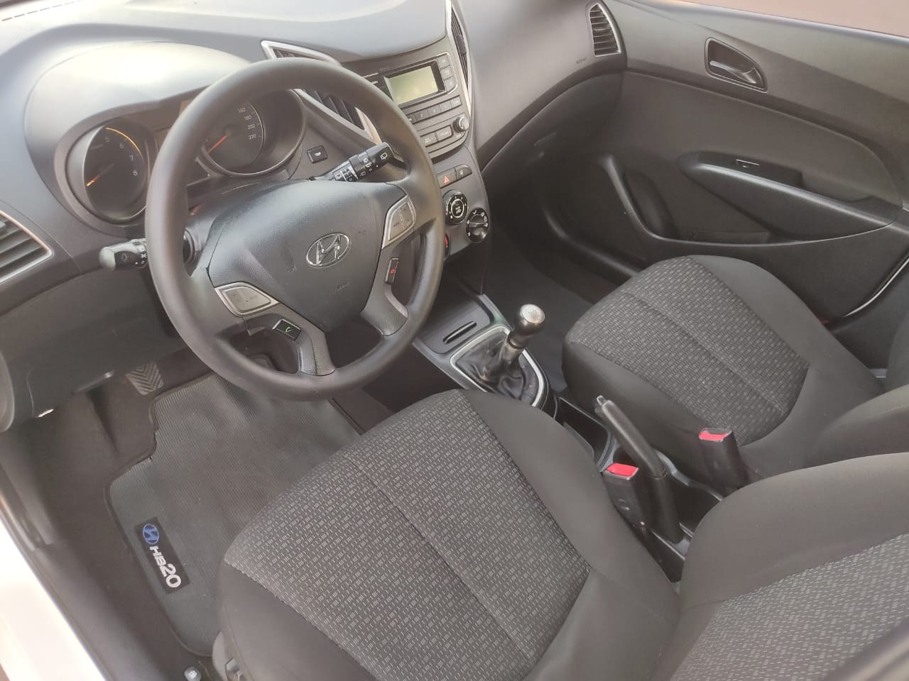 HB 20 Hatch 1.0 12V 4P FLEX UNIQUE