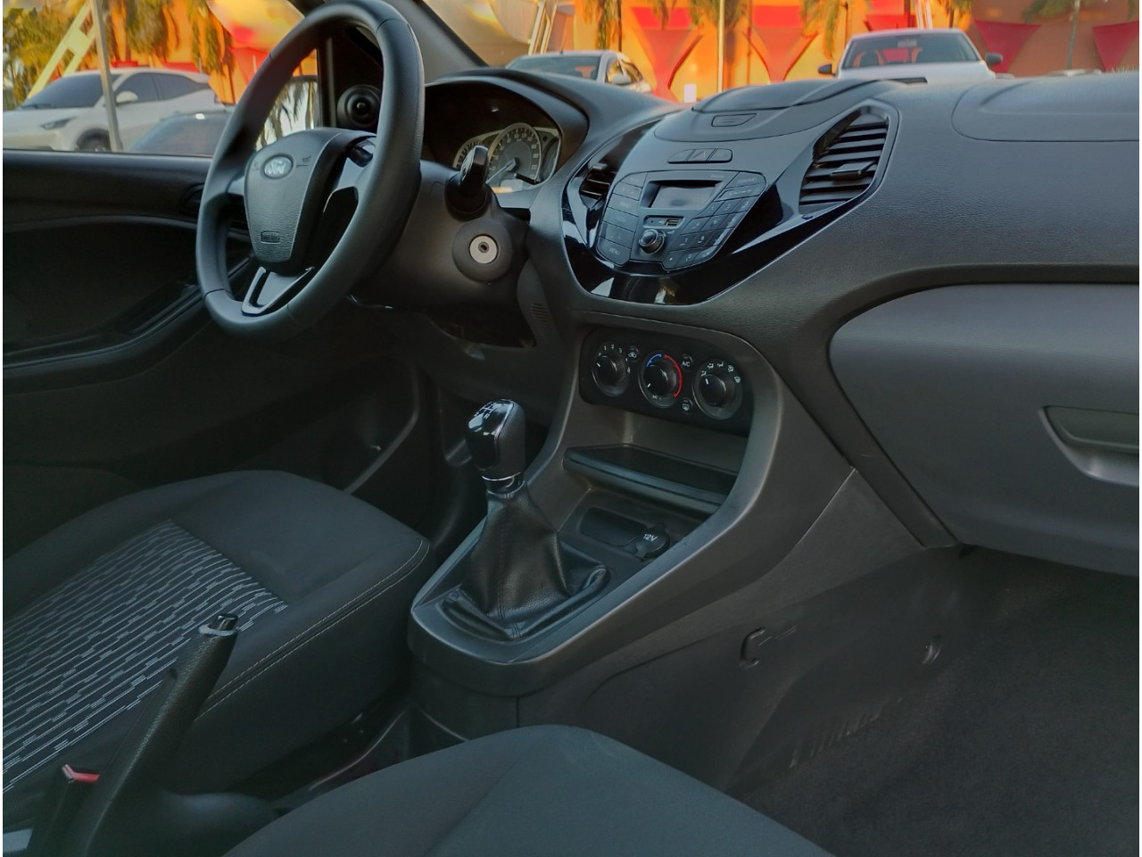 Ka + Sedan 1.0 12V 4P TI-VCT SE FLEX