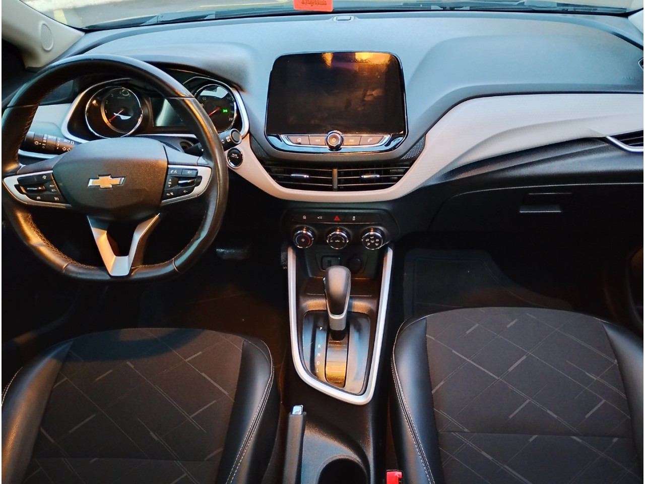 Onix Sedan 1.0 4P FLEX PREMIER PLUS TURBO AUTOMÁTICO