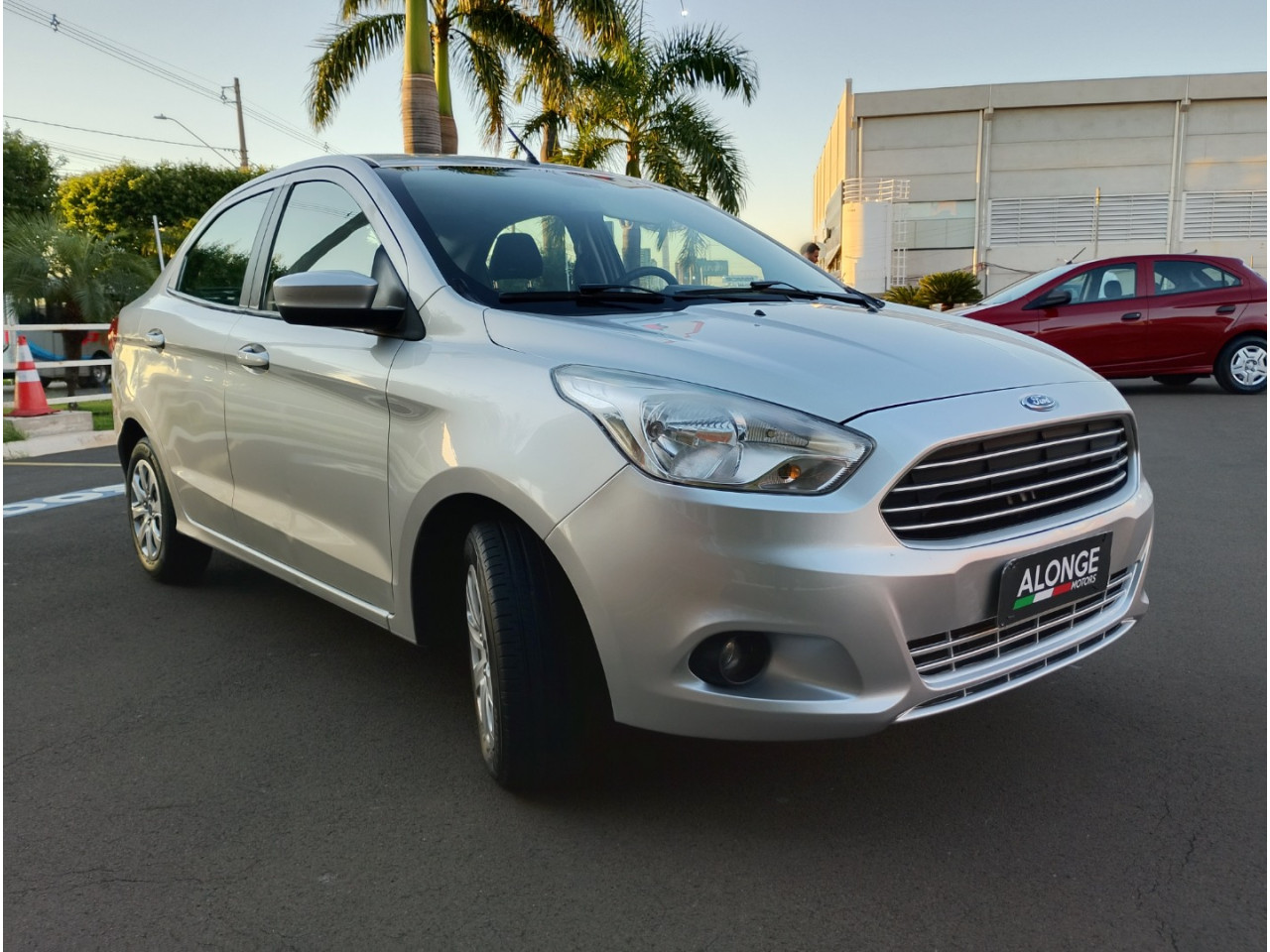 Ka + Sedan 1.0 12V 4P TI-VCT SE FLEX