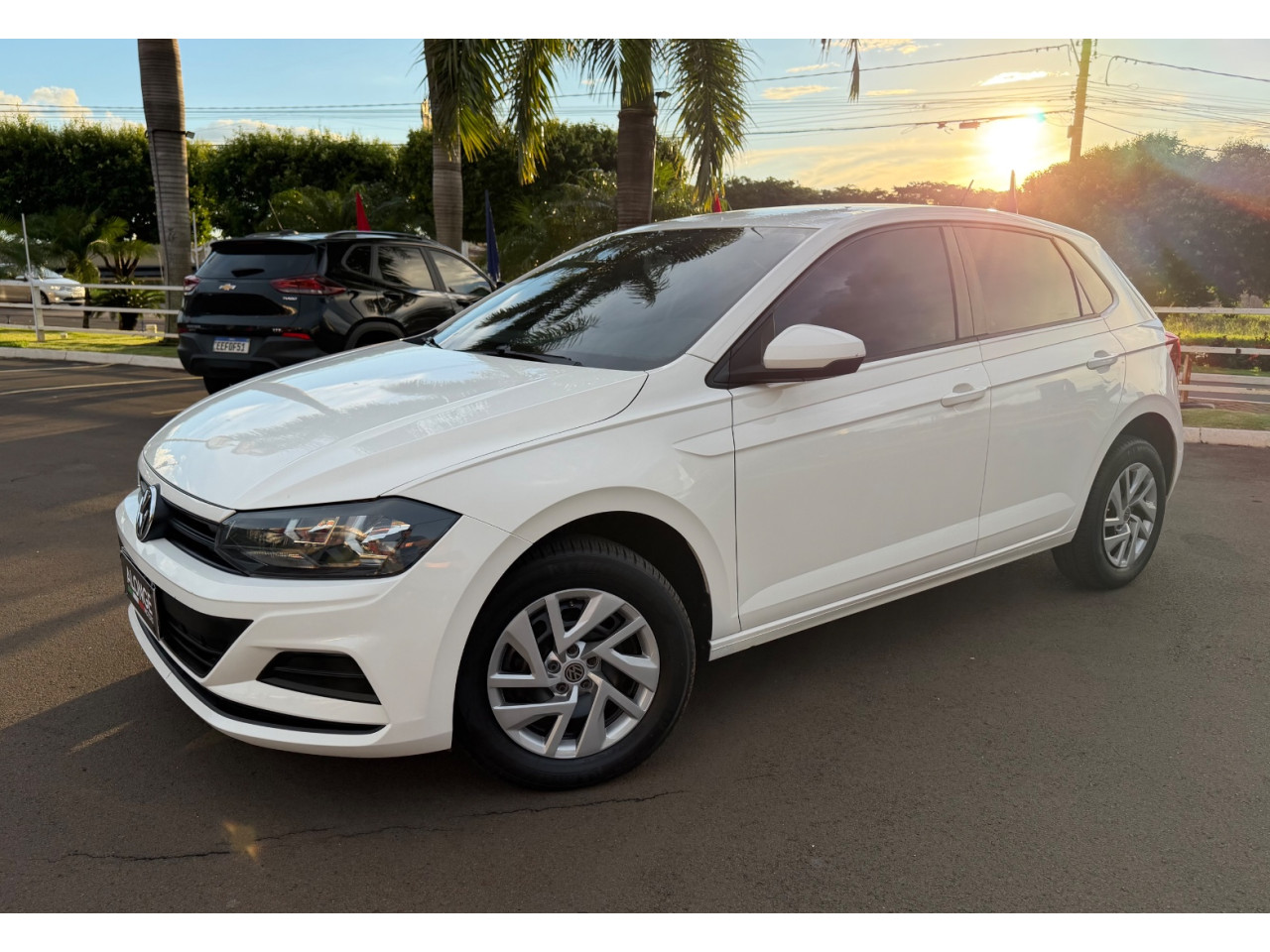 Polo Hatch 1.0 4P MPI