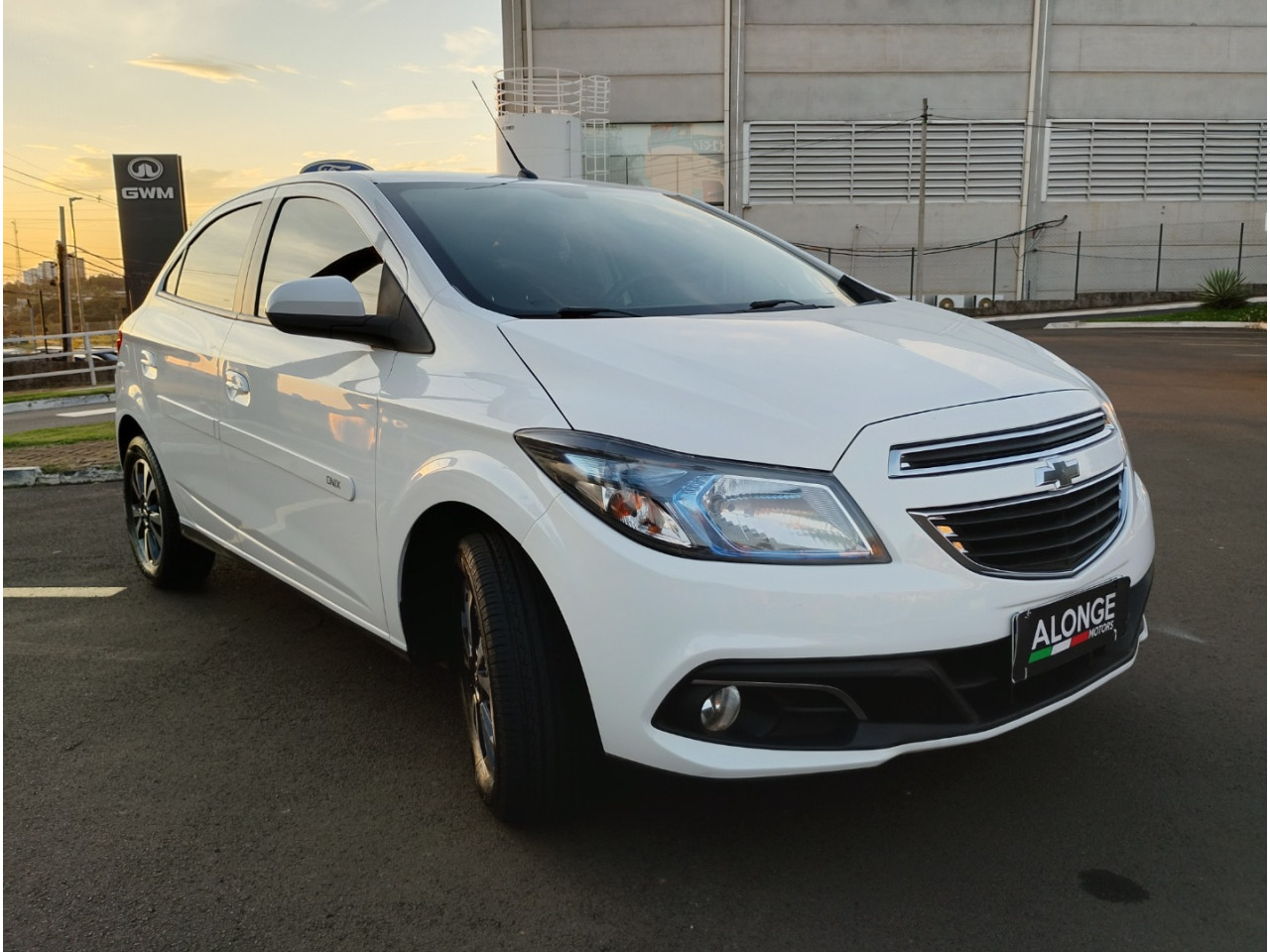 Onix Hatch 1.4 4P FLEX LTZ AUTOMÁTICO