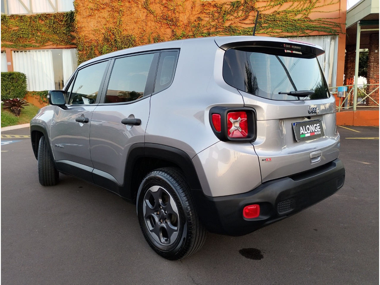 Renegade 1.8 16V 4P FLEX AUTOMÁTICO
