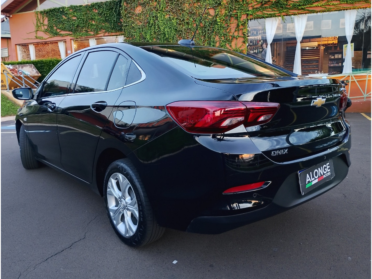 Onix Sedan 1.0 4P FLEX PREMIER PLUS TURBO AUTOMÁTICO