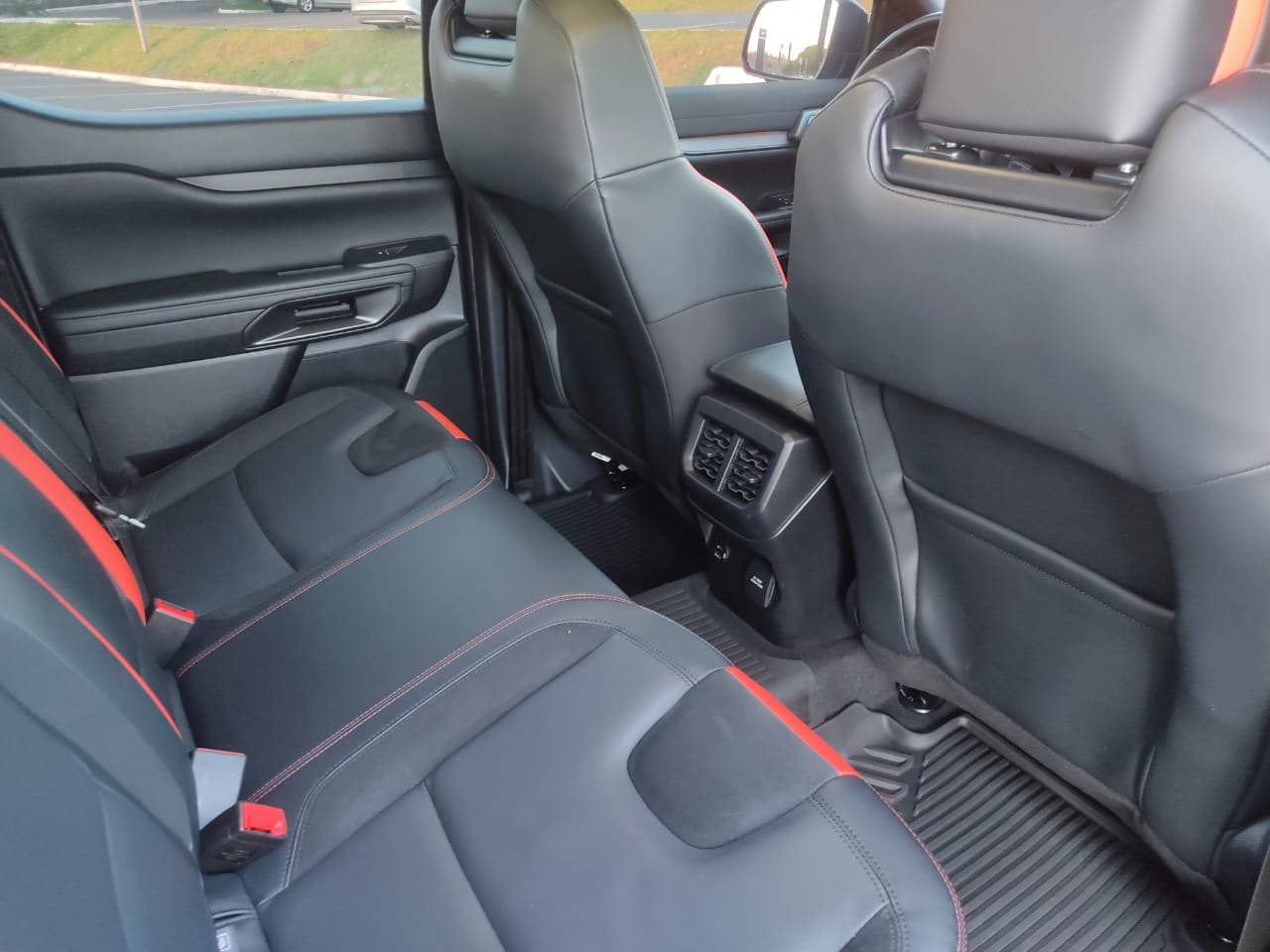 Ranger 3.0 V6 24V RAPTOR 4X4 TURBO CABINE DUPLA AUTOMÁTICO