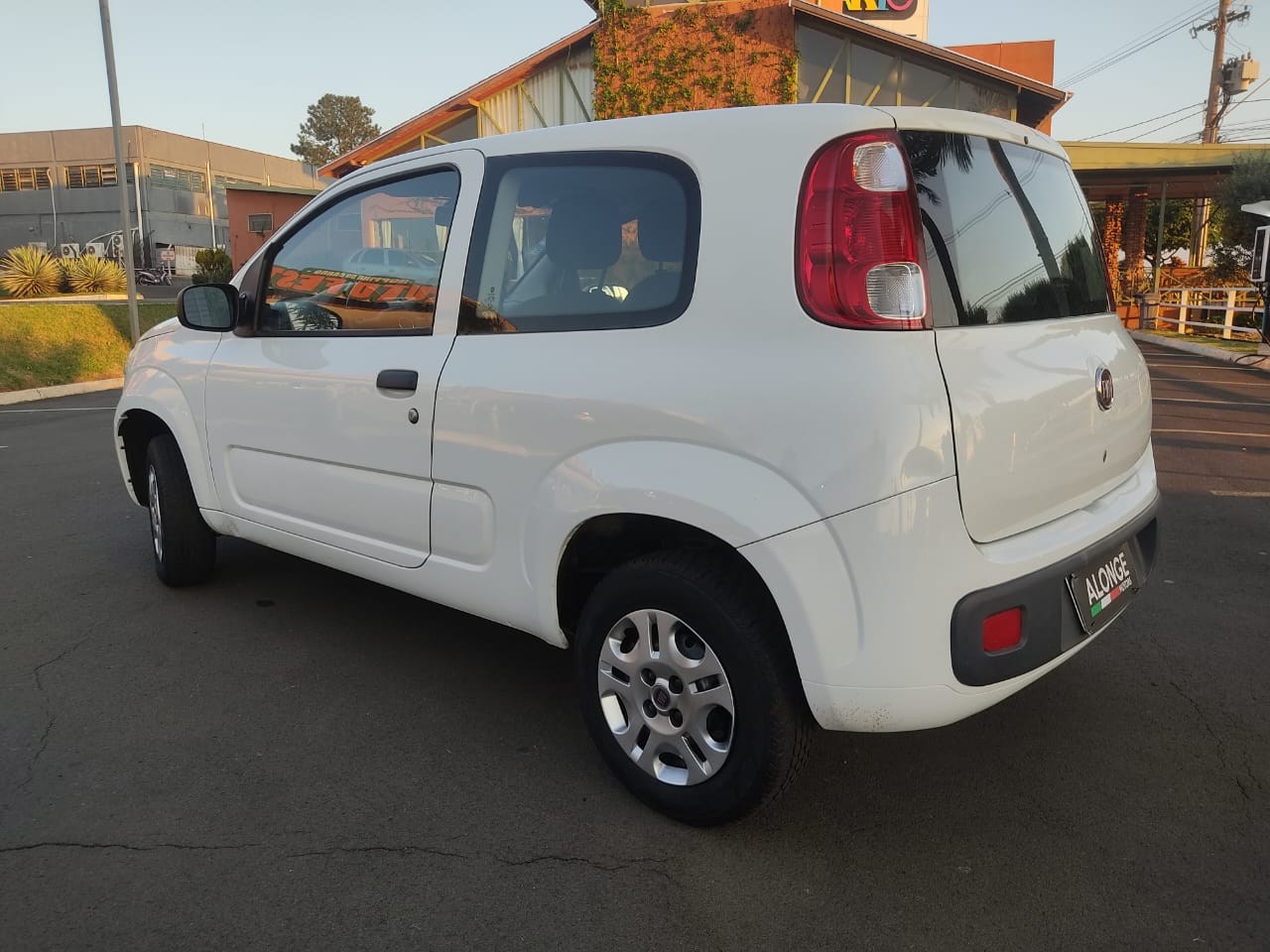 Uno 1.0 4P FLEX FIRE VIVACE