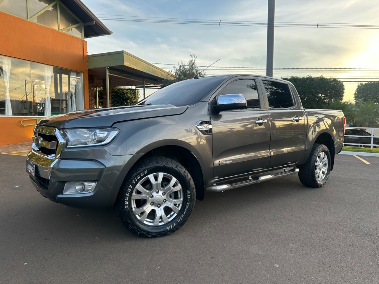 Ranger 3.2 20V XLT 4X4 CABINE DUPLA TURBO DIESEL AUTOMÁTICO