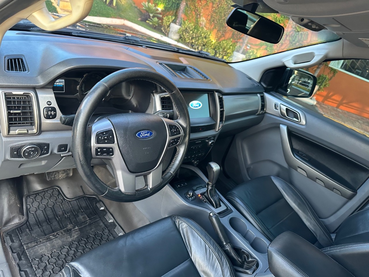 Ranger 3.2 20V XLT 4X4 CABINE DUPLA TURBO DIESEL AUTOMÁTICO