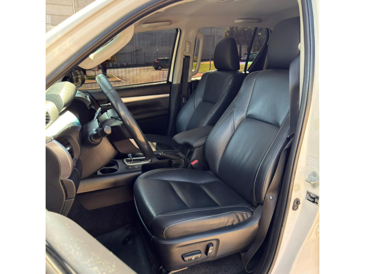 Hilux Caminhonete 2.8 16V SRV 4X4 DIESEL CABINE DUPLA AUTOMÁTICO