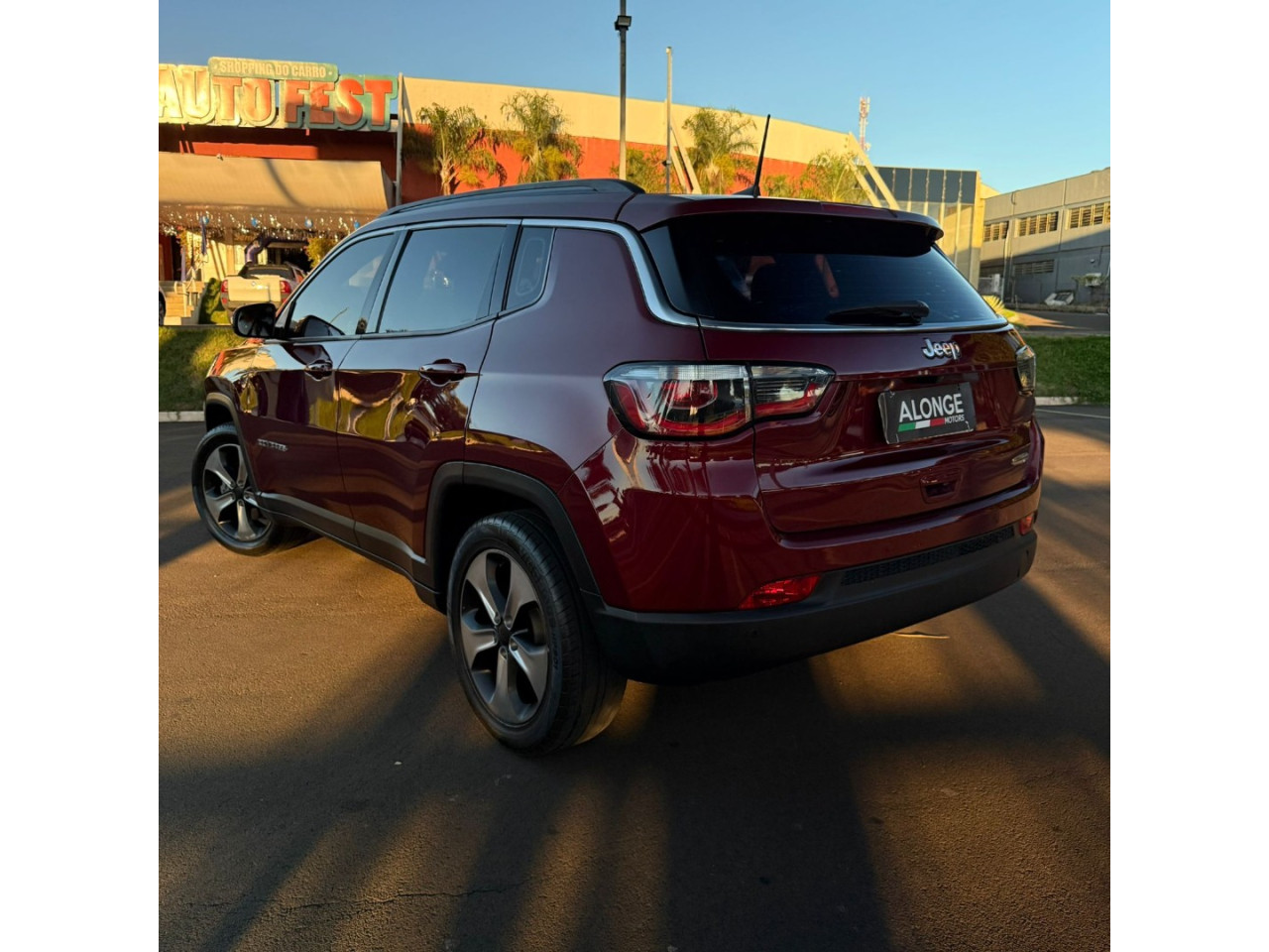 Compass 2.0 16V 4P LONGITUDE FLEX AUTOMÁTICO