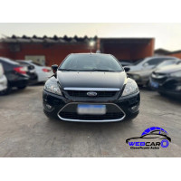 FORD Focus Sedan 2.0 16V 4P GHIA