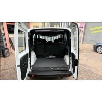 FIAT Doblo 1.8 16V 4P FLEX ESSENCE 7 LUGARES