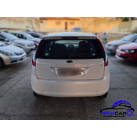Fiesta Hatch 1.6 4P SE FLEX