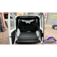 FIAT Doblo 1.8 16V 4P FLEX ESSENCE